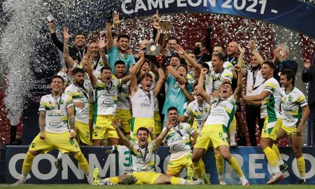 El Halcón de Varela hizo pie en Brasil, jugó un partidazo y se consagró campeón en los penales. El Halcón de Varela hizo pie en Brasil, jugó un partidazo y se consagró campeón en los penales.
