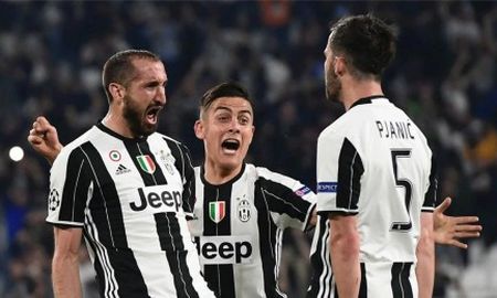 dybala la rompio y la juventus goleo al barcelona