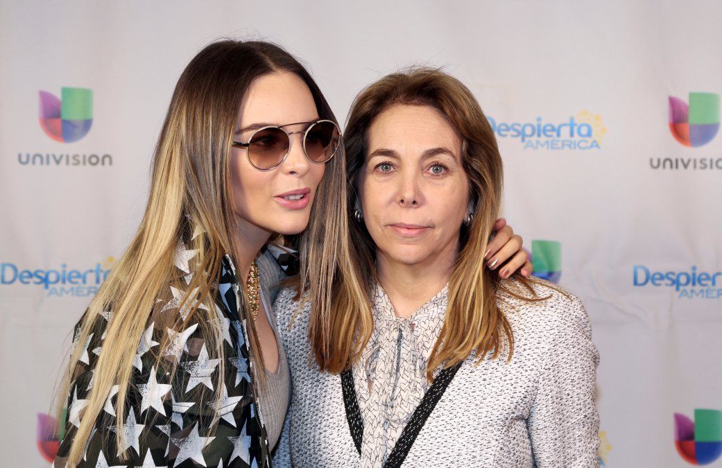Belinda compartió un video junto a su madre en donde aseguró que lo más importante es la salud de quien le dio la vida. &nbsp;