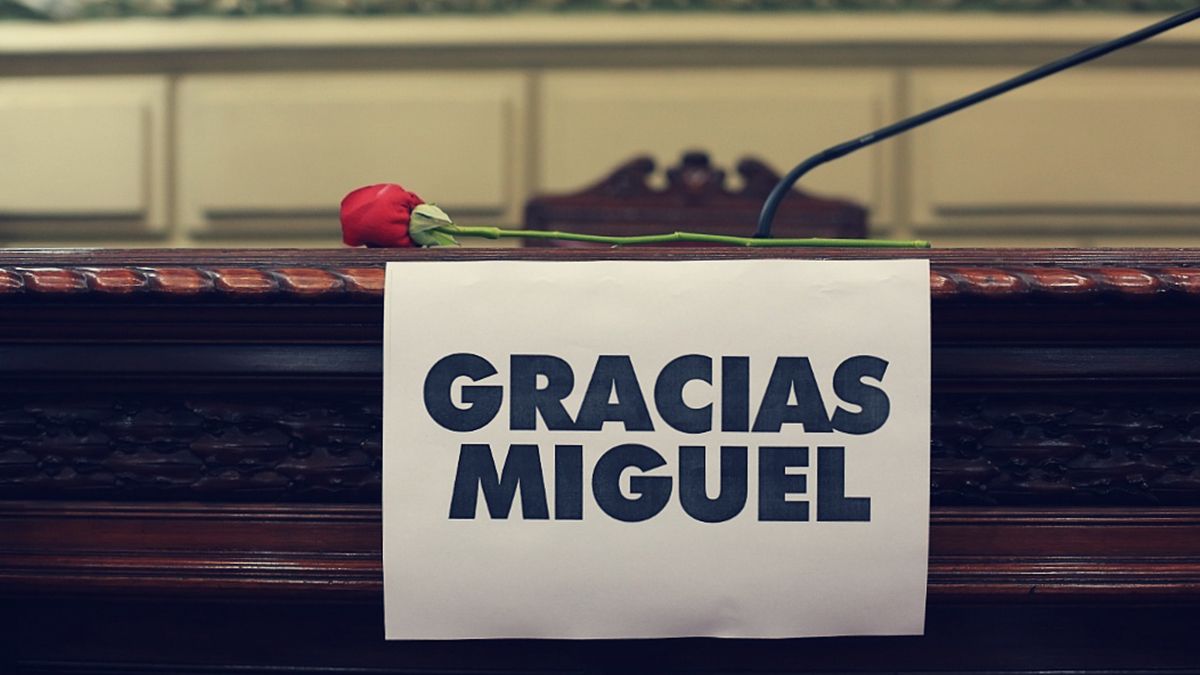 La de este jueves fue una jornada cargada de emociones en la Cámara de Diputados de Santa Fe, ya que se produjo la primera sesión luego del fallecimiento de Miguel Lifschitz.