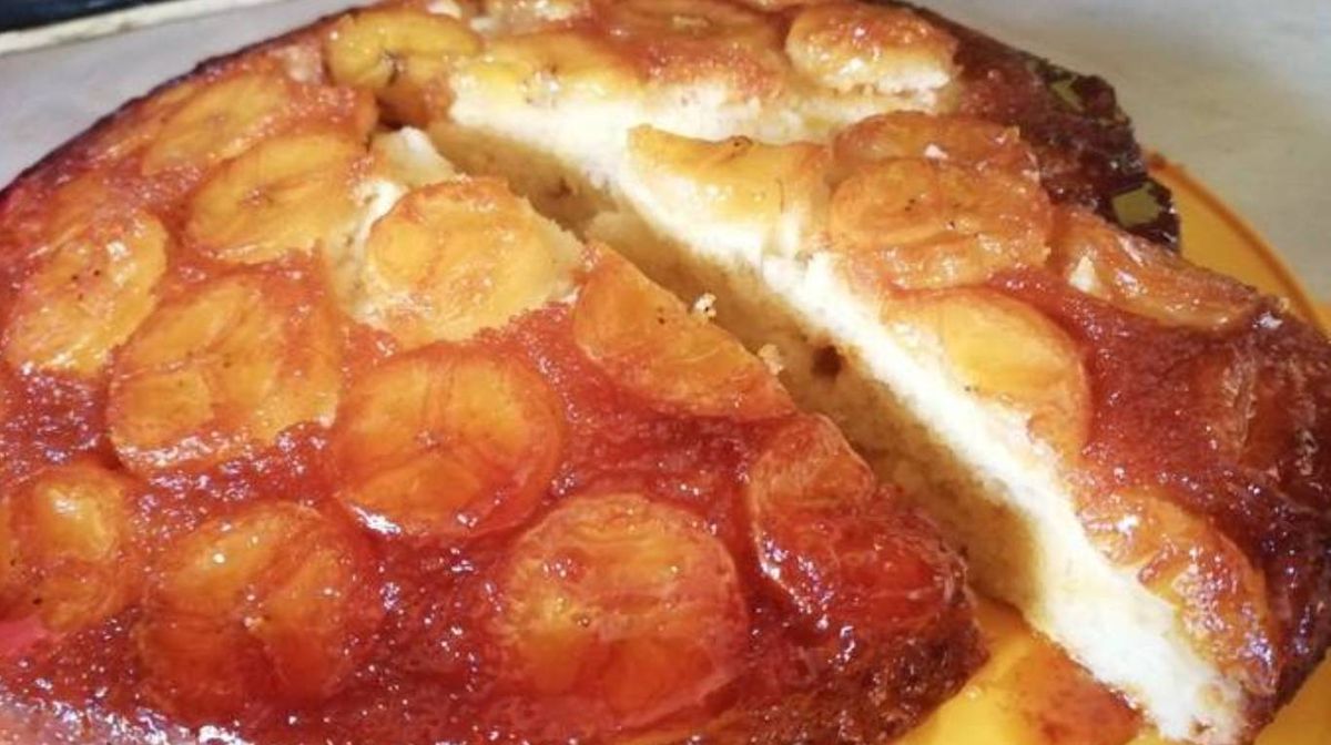 Torta invertida de banana