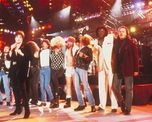 12 de febrero de 1992: Brian May, Roger Taylor y John Deacon anunciaron sus planes de montar el concierto&nbsp;