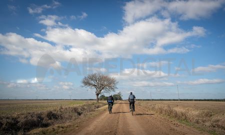 Aire de Santa Fe | Aire Viajes - Cicloturismo rural en San Agustin_DSC04763_MTH.jpg