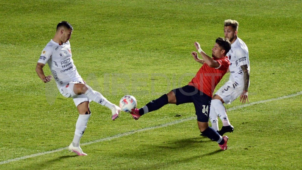 Colón rompió con la monotonía de juego que traían los otros tres equipos semifinalistas.