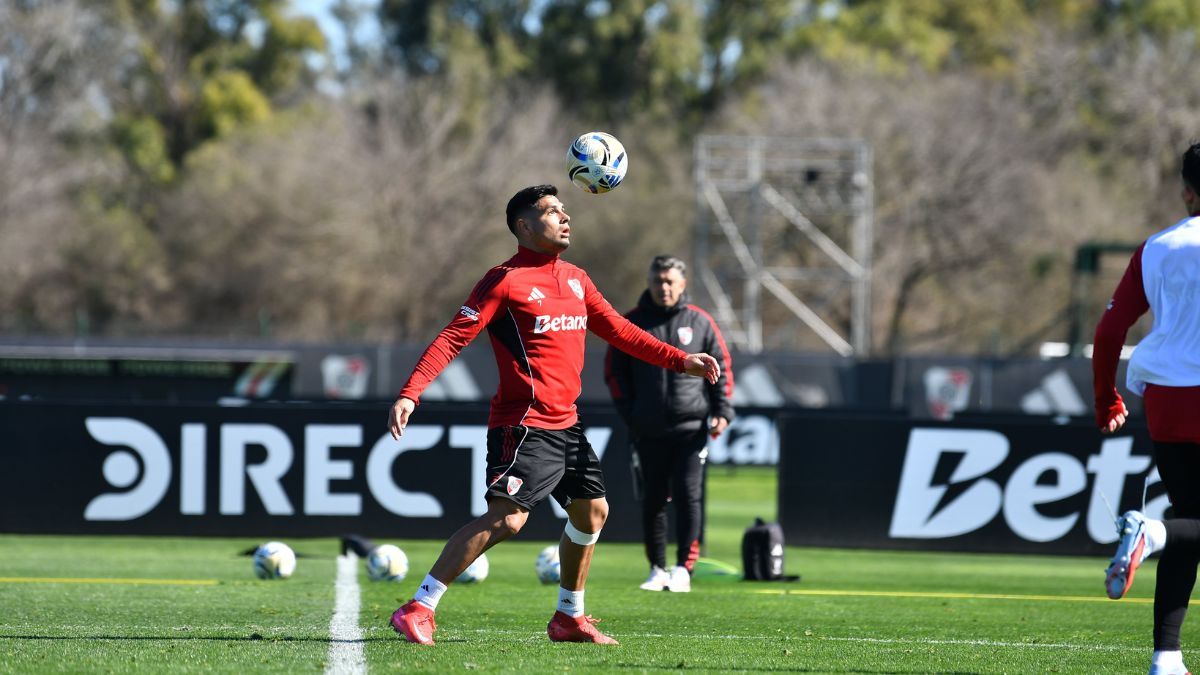 Maximiliano Salas se perfila como titular para jugar ante Unión. Maximiliano Salas se perfila como titular para jugar ante Unión.