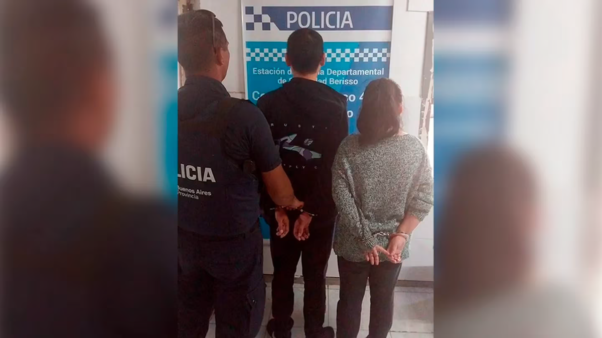 La pareja fue demorada y poco después recuperó la libertad.