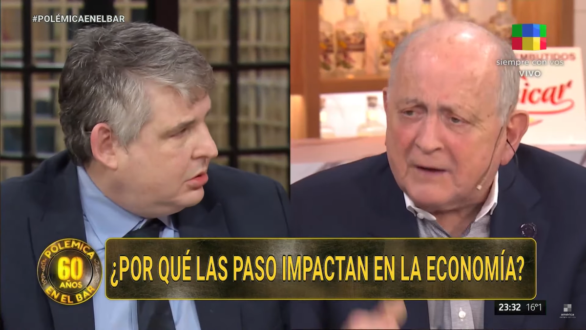 Los panelistas de Polémica en el Bar tuvieron un fuerte cruce. Los panelistas de Polémica en el Bar tuvieron un fuerte cruce.