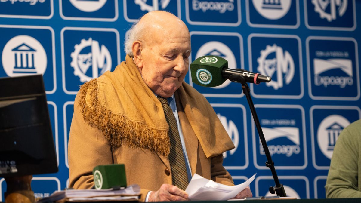 Elvio Colombo, presidente de la consignataria: "Agradecemos a los directores del Banco y de Exponenciar, por haber elegido a nuestra empresa para este histórico Primer Remate de Hacienda”.