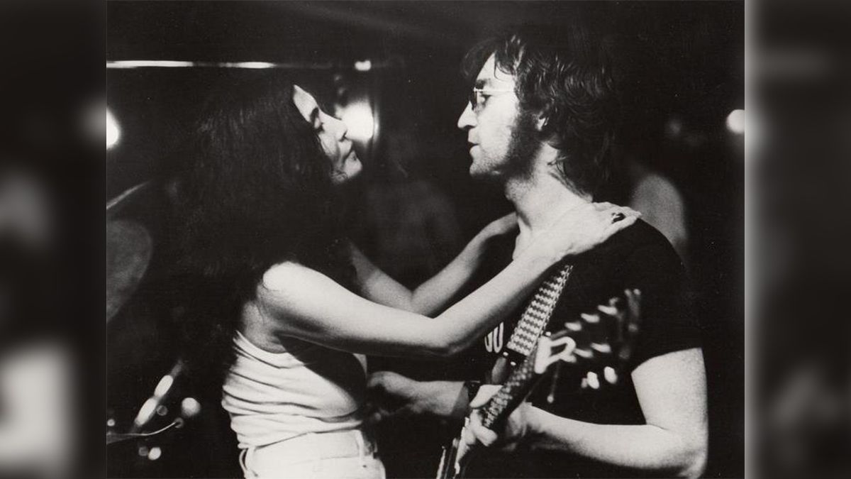 John Lennon y Yoko Ono se conocieron en noviembre de 1966 y se casaron dos años y medio después