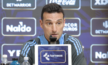 Lionel Scaloni habló sobre la lesión de Messi y Dybala y aseguró que el equipo está definido en un 90% Lionel Scaloni habló sobre la lesión de Messi y Dybala y aseguró que el equipo está definido en un 90%