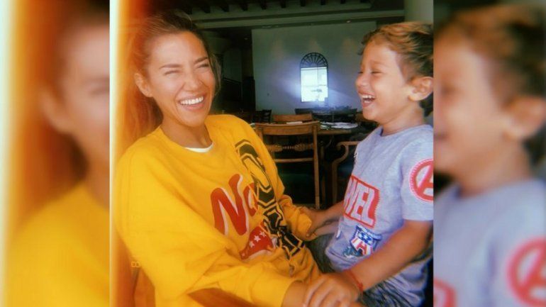 Los alocados bailes de Jimena Barón y su hijo, a la 1 de la madrugada