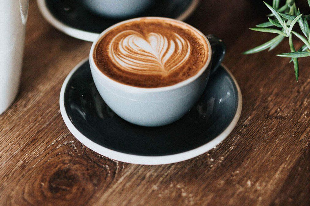 ¿Cuántas tazas de café puedes tomar para mejorar tu productividad?