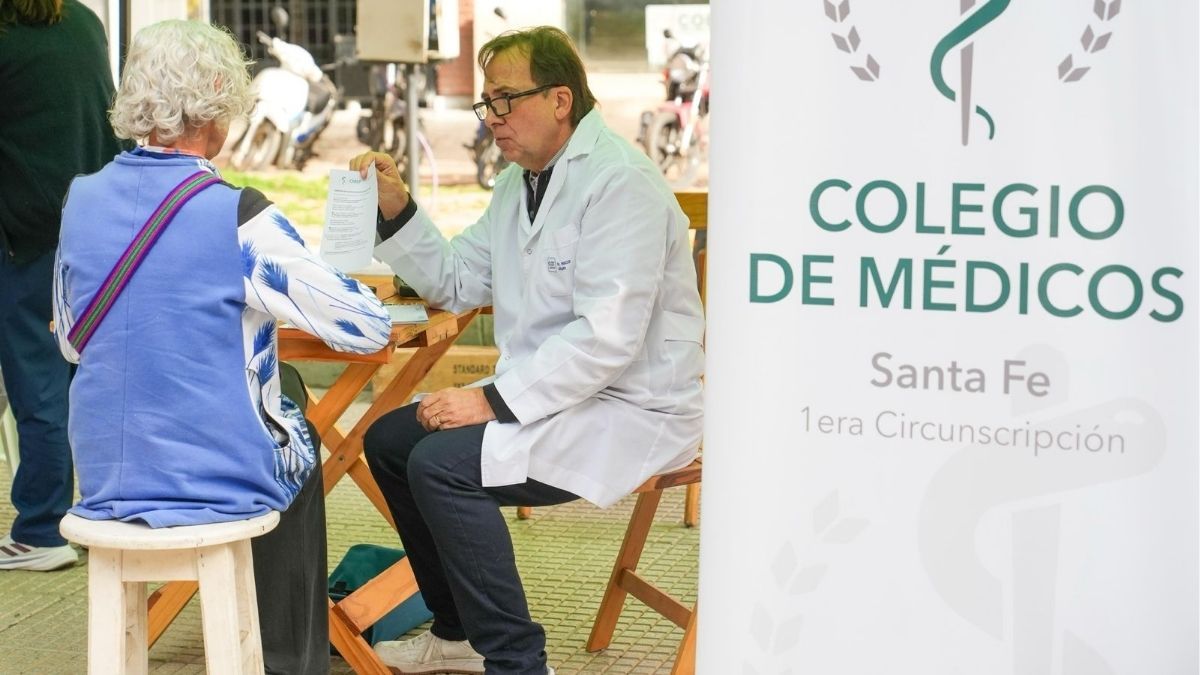 La propuesta, realizada en el contexto del Día Mundial Sin Tabaco, se centró en concientizar sobre los riesgos que representa el consumo de cigarrillos y en brindar herramientas concretas para dejar ese hábito.