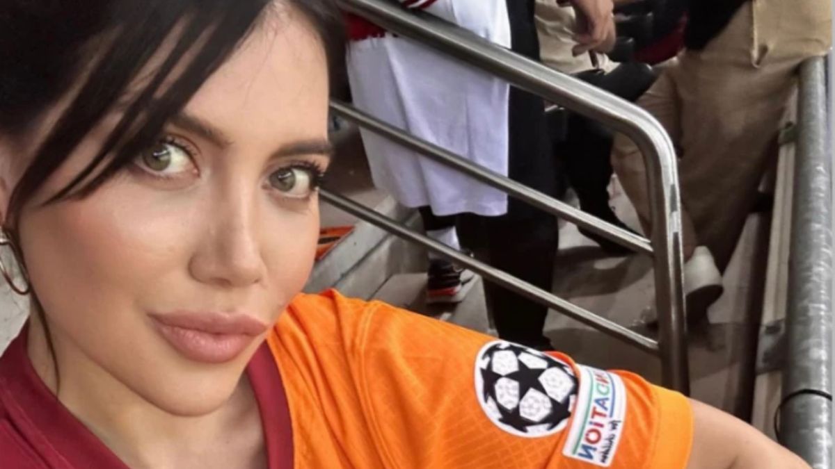 Wanda Nara mostró la costosa cartera que lleva a la cancha.