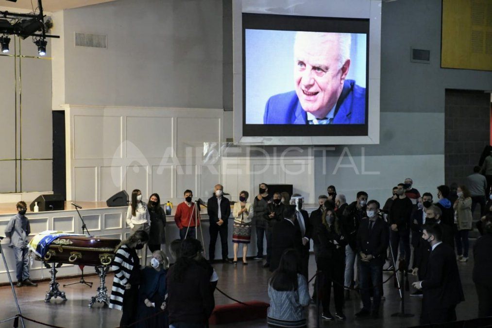 El pastor José María Silvestri falleció el miércoles por coronavirus tras permanecer en Terapia Intensiva tres semanas. 
