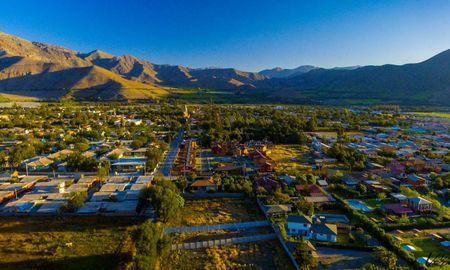 Pisco Elqui creció como destino de relax para turistas que buscan naturaleza y desconexión total. Pisco Elqui creció como destino de relax para turistas que buscan naturaleza y desconexión total.