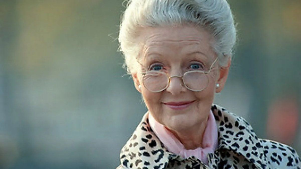 Le piden por un mayor a una señora de 80 años: uno de los virales con más versiones de la historia de TikTok