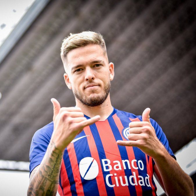 El ex delantero de Unión firmó contrato por un año con San Lorenzo