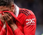 El zaguero central, de 29 años, se retiró entre lágrimas del estadio Stamford Bridge de la ciudad de Londres, a los 15 minutos del segundo tiempo. Fue reemplazado por el sueco Victor Lindelof. El zaguero central, de 29 años, se retiró entre lágrimas del estadio Stamford Bridge de la ciudad de Londres, a los 15 minutos del segundo tiempo. Fue reemplazado por el sueco Victor Lindelof.