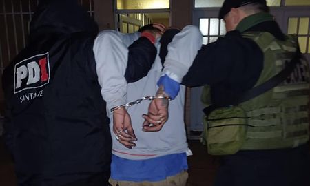 El prófugo fue trasladado a sede policial y luego fue puesto a disposición de la Justicia. El prófugo fue trasladado a sede policial y luego fue puesto a disposición de la Justicia.