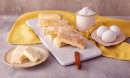 Todos los detalles para hacer galletitas frutales de la mano de Maru Botana. Todos los detalles para hacer galletitas frutales de la mano de Maru Botana.