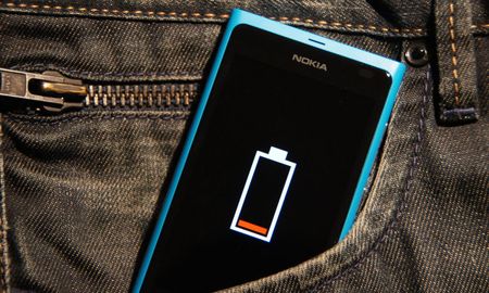 Conoce los cinco teléfonos móviles con mejor batería