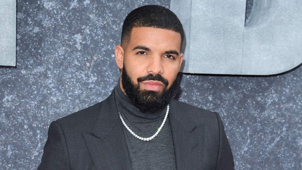 Drake dir&aacute; presente en el Lollapalooza 2023.