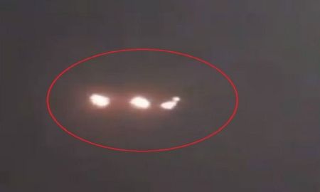 Ovnis en Mendoza: una seguidilla de luces en el cielo asustó a muchos- Foto ilustrativa- Ovnis en Mendoza: una seguidilla de luces en el cielo asustó a muchos- Foto ilustrativa-