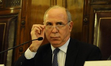 La elección de Rosatti repite vicios moral y jurídicamente descalificados, expresó el magistrado mediante una carta dirigida a sus colegas e integrantes del máximo tribunal. La elección de Rosatti repite vicios moral y jurídicamente descalificados, expresó el magistrado mediante una carta dirigida a sus colegas e integrantes del máximo tribunal.
