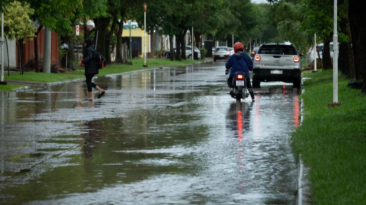 Las lluvias dieron un respiro y permitió que el agua acumulada escurriera en las últimas horas.