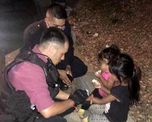 Abandonaron a sus dos hijas en la General Paz y fueron detenidos por la policía Abandonaron a sus dos hijas en la General Paz y fueron detenidos por la policía