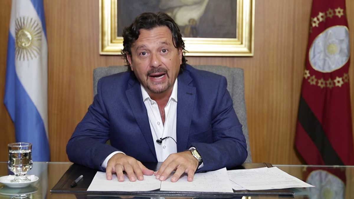 El gobernador de Salta, Gustavo S&aacute;enz, critic&oacute; severamente al presidente Javier Milei.&nbsp;