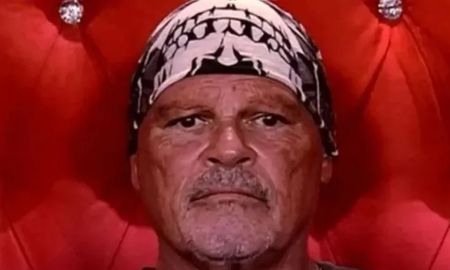 Filtran un video de Alfa de Gran Hermano sin bandana, con una peluca negra tupida y hablando en inglés Filtran un video de Alfa de Gran Hermano sin bandana, con una peluca negra tupida y hablando en inglés