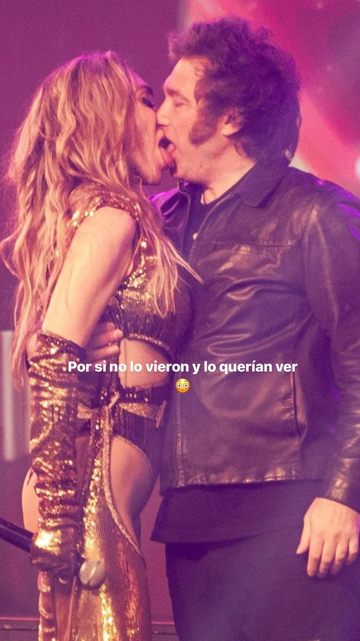 La foto del tremendo beso de lengua que Javier Milei le dio a Fátima Florez  en público