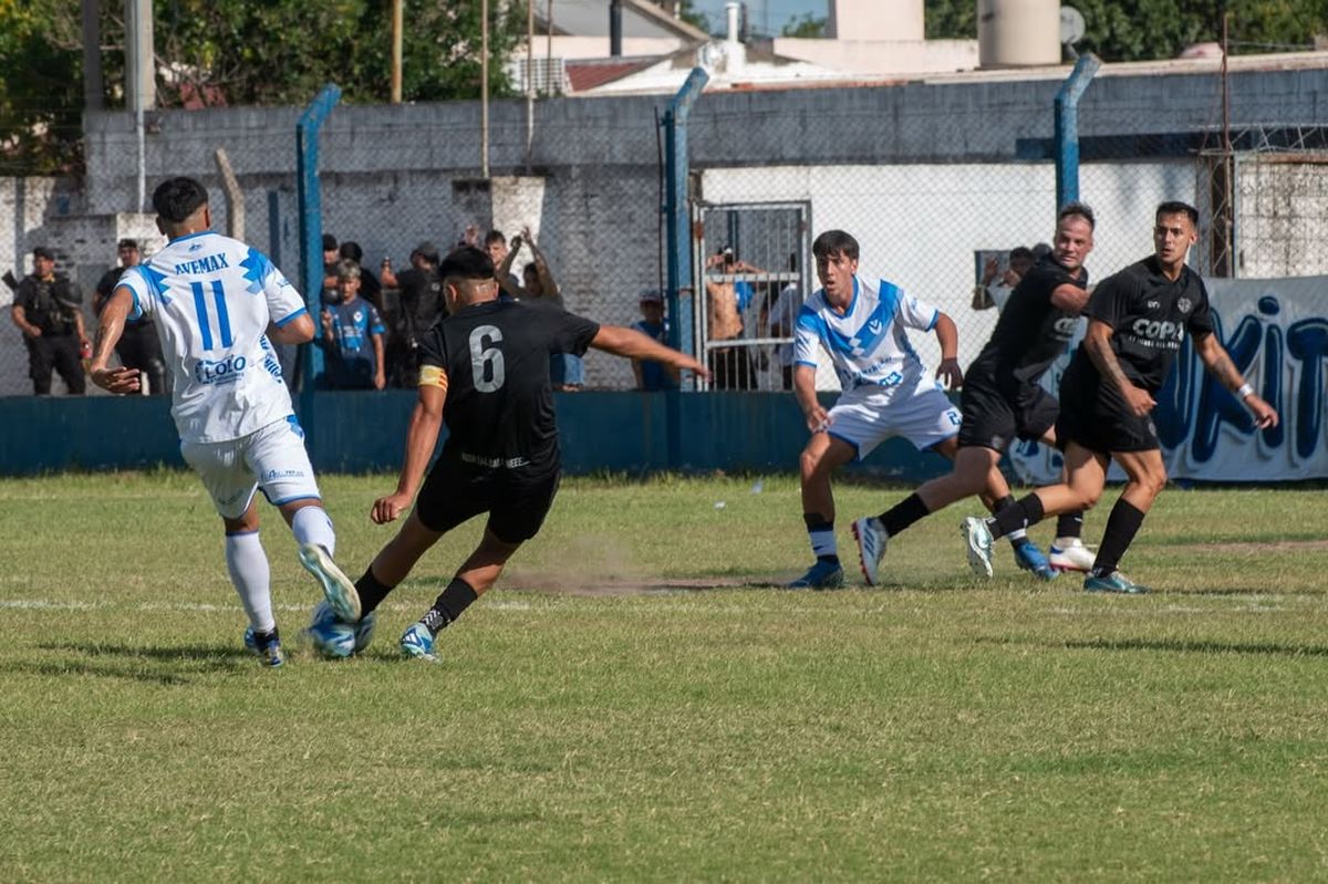 Sportivo Norte y Pe&ntilde;arol de Rafaela, uno de los atractivos de la Copa Departamento Castellanos. Foto: Prensa Sportivo Norte.
