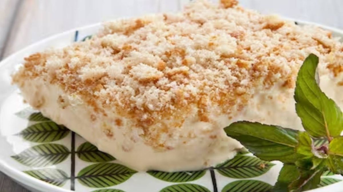 Postre helado de limón