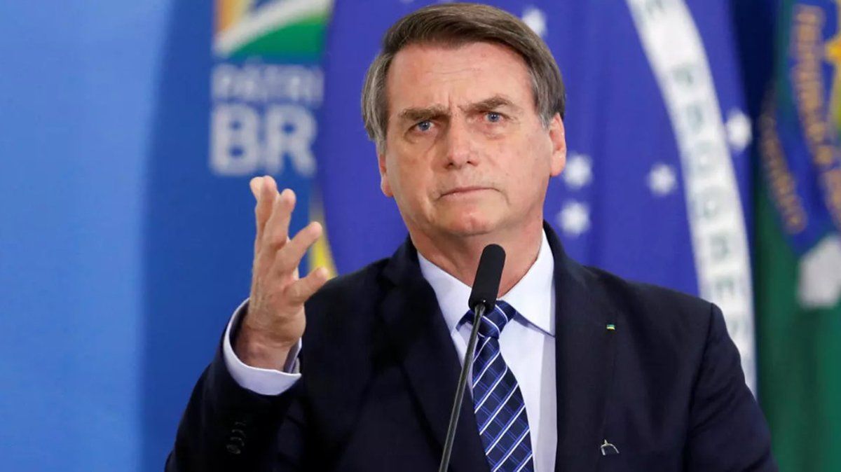 Bolsonaro pretende sustituir a Valeixo por una persona de su entorno cercano.