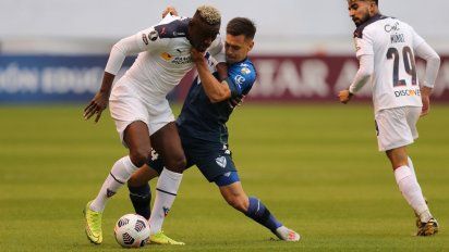 Copa Libertadores: Vélez perdió ante Liga de Quito en Ecuador y se complicó