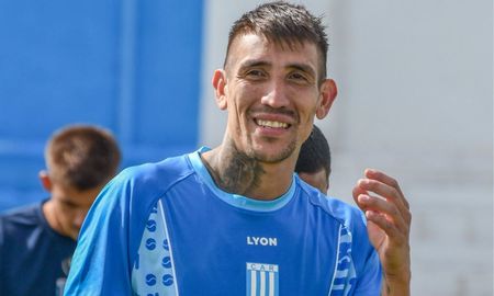 Racing de Córdoba probó un equipo pensando en Colón. Racing de Córdoba probó un equipo pensando en Colón.