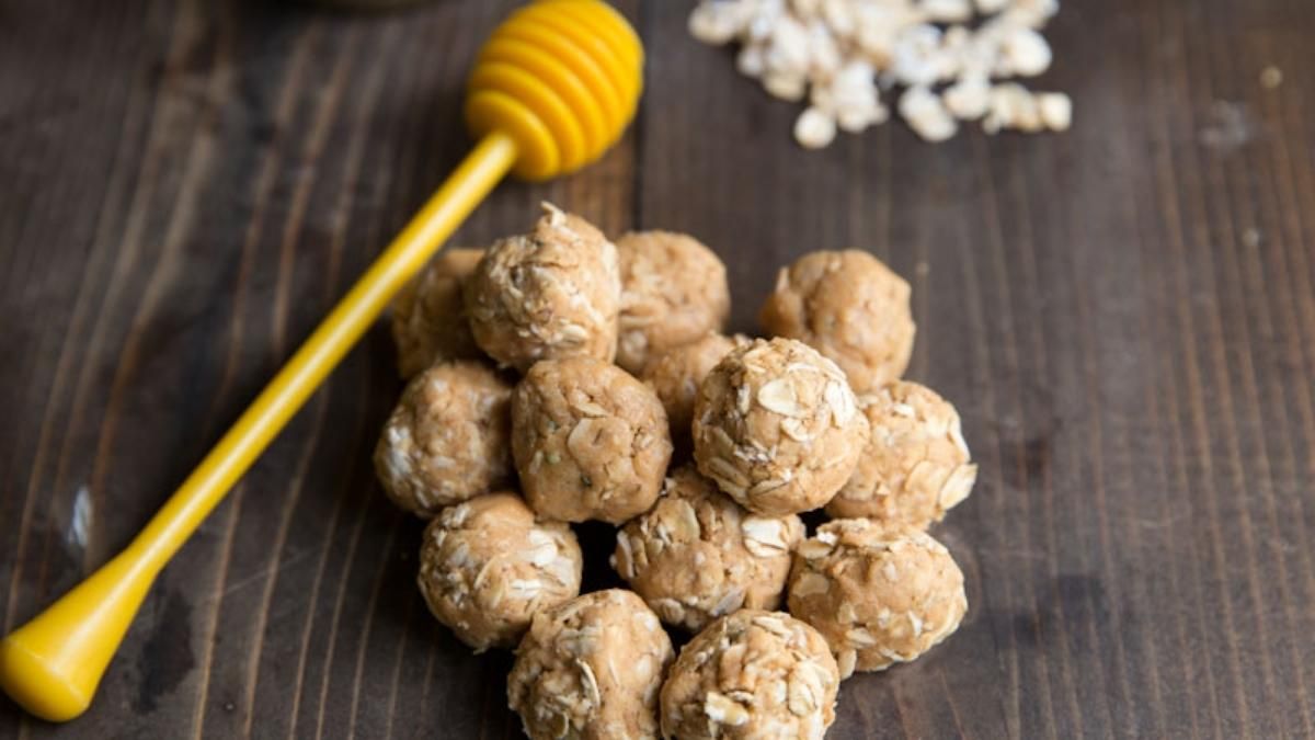 Bocaditos de avena y miel: una receta práctica