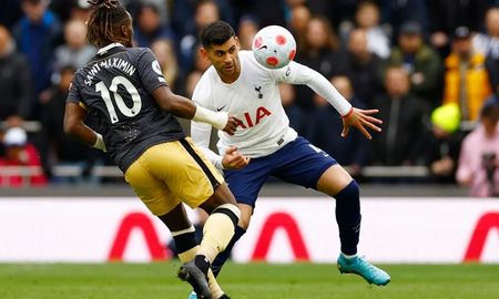 Romero se sumó al Tottenham en agosto del año pasado luego de haber sido el mejor defensor de la Serie A con el Atalanta y de haber ganado la Copa América con la Argentina. Romero se sumó al Tottenham en agosto del año pasado luego de haber sido el mejor defensor de la Serie A con el Atalanta y de haber ganado la Copa América con la Argentina.