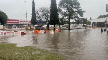Avenida J.J. Paso y Zavalla: un punto crítico de Santa Fe cada vez que llueve