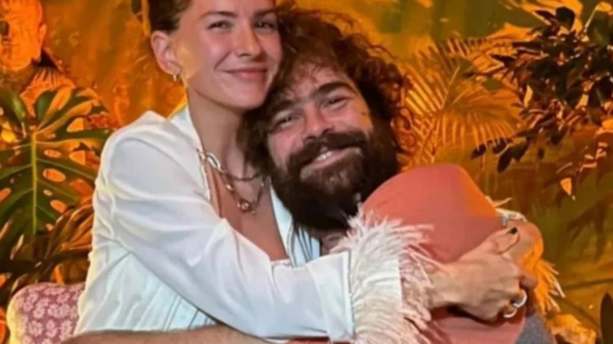 Peter Lanzani expresó que le gustaría volver a trabajar con la China Suárez.