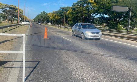 Se aplica reducción de calzada en la Ruta Nacional 168 por trabajos en un hundimiento en la calzada. Se aplica reducción de calzada en la Ruta Nacional 168 por trabajos en un hundimiento en la calzada.