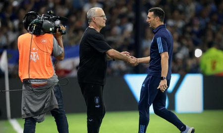 La locura de Marcelo Bielsa en Uruguay para jugar contra Argentina: convocó a un futbolista ¡sin haberlo visto! La locura de Marcelo Bielsa en Uruguay para jugar contra Argentina: convocó a un futbolista ¡sin haberlo visto!