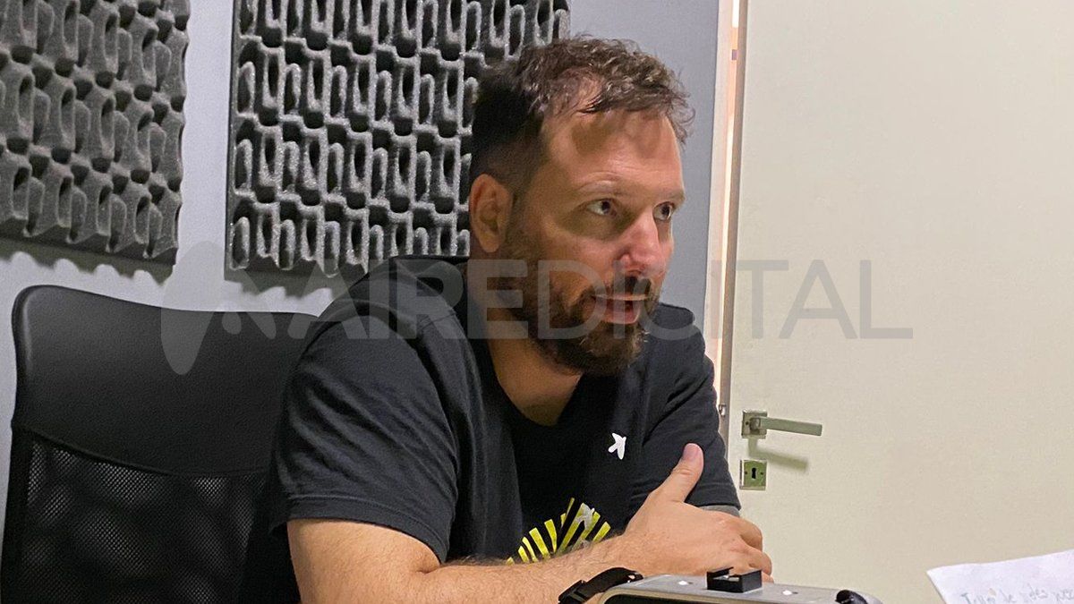 Javier Vigil, uno de los directores de Escuela Play, de la ciudad de Santa Fe.