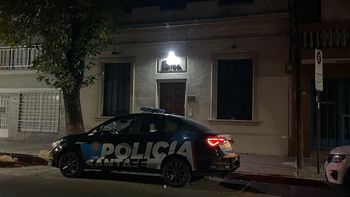 Un timbre por la madrugada y 58 heridas, las nuevas pistas del crimen del peluquero Cejas