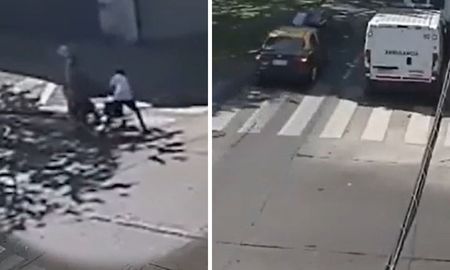 Un taxista atropelló a dos motochorros para salvar a una mujer de un robo, en Buenos Aires. Un taxista atropelló a dos motochorros para salvar a una mujer de un robo, en Buenos Aires.