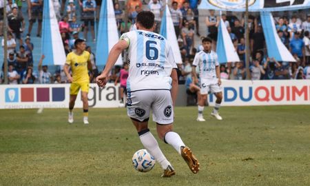 Así está el campo de juego de Atlético de Rafaela para recibir a Colón por la Primera Nacional Así está el campo de juego de Atlético de Rafaela para recibir a Colón por la Primera Nacional