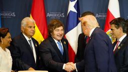 El presidente Javier Milei junto a Donald Trump.